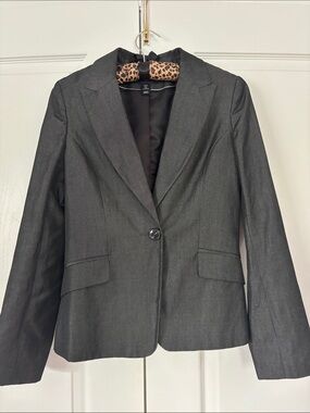 Classic Women's Black Blazer - Sleek Single-Button Jacket H&M